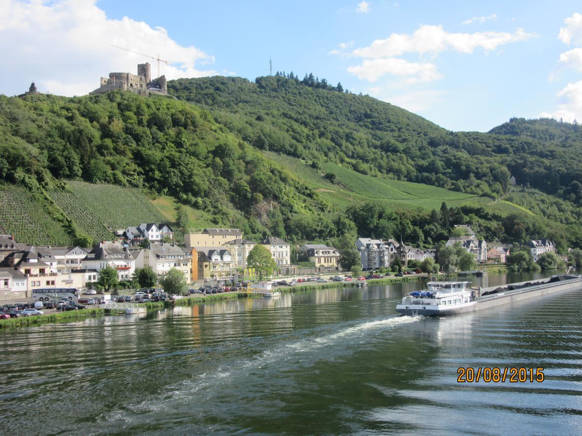 Ferienwohnung "Edeltrud Deluxe Moselblick" Bernkastel-Kues Kültér fotó